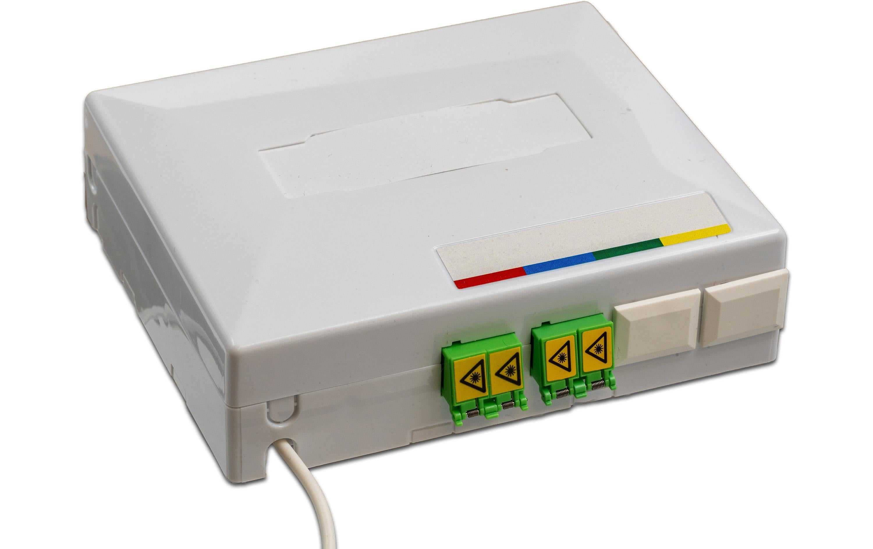 Lightwin FTTH OTO Box 4x LC/APC Kupplungen, Breakoutkabel 30 m