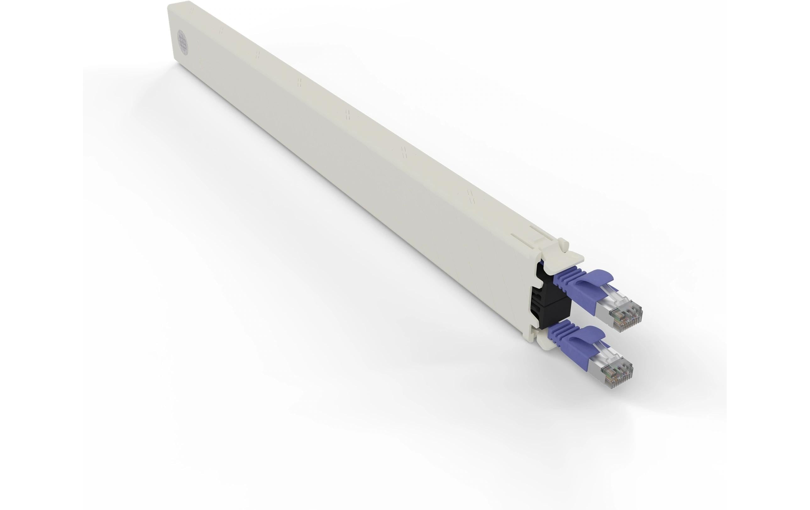 Patchbox patchbox.one / Cassette / 8RU / Cat 6A, STP, 0.8 m, Violett
