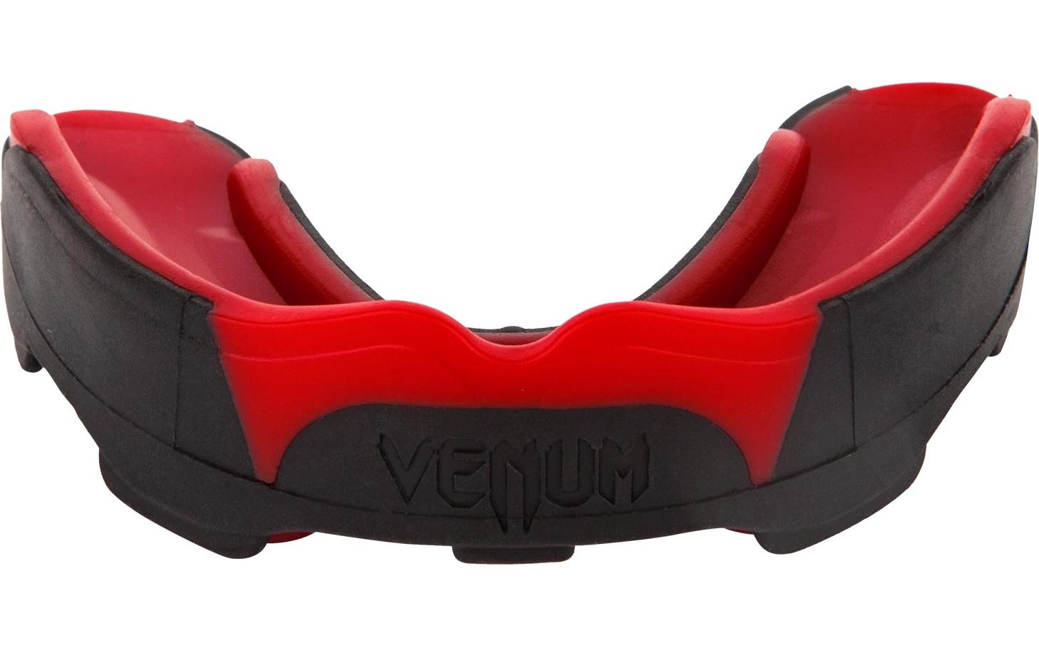 Venum Predator Mouthguard Rot/Schwarz